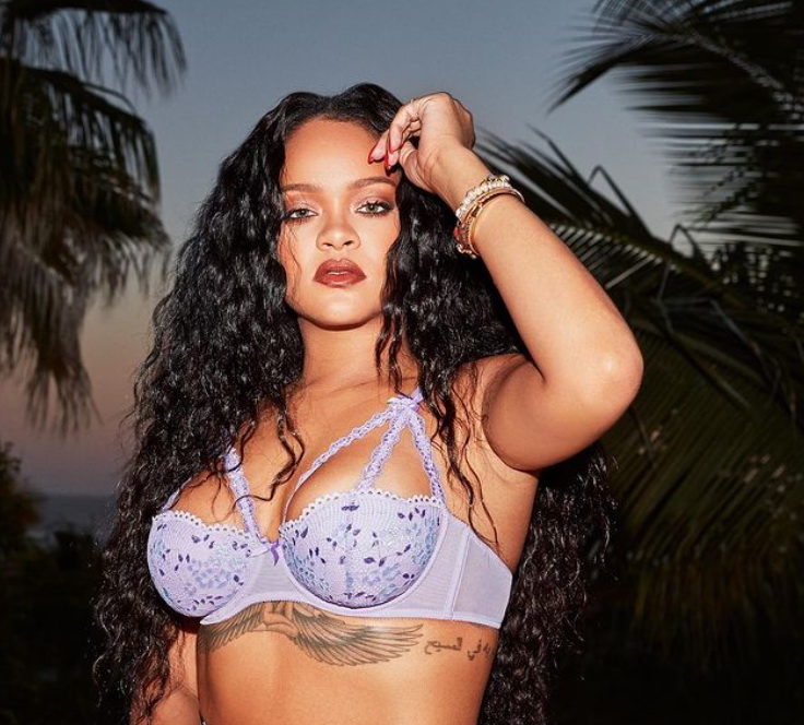 Hottest celebrity Rihanna